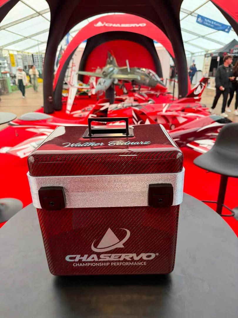 Color Carbon Case Radio