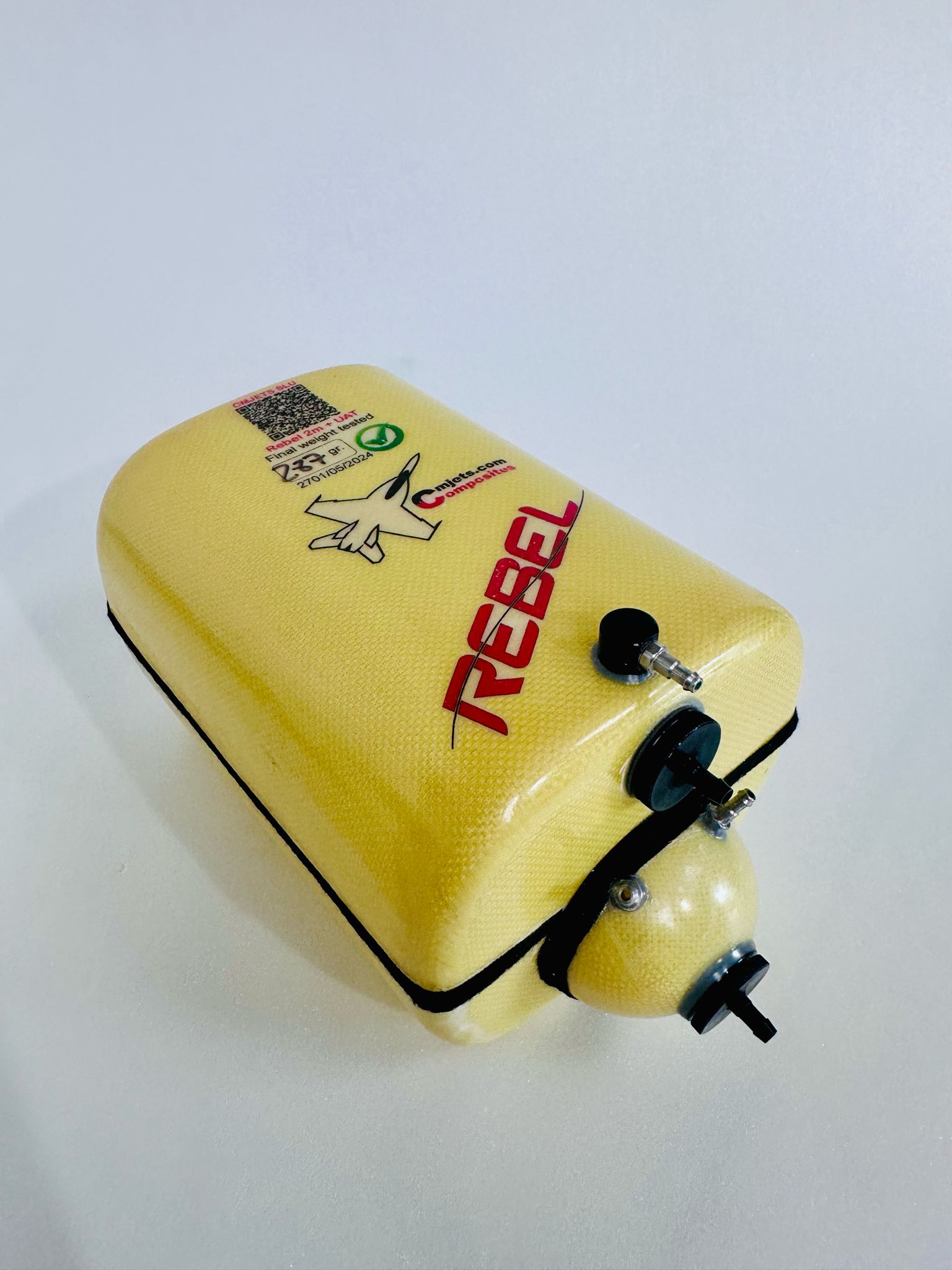 Rebel 2m + UAT